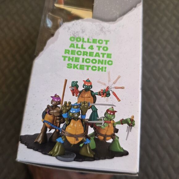 Teenage Mutant Ninja Turtles Michelangelo 5” Action Figure 80953 New - Picture 6 of 7